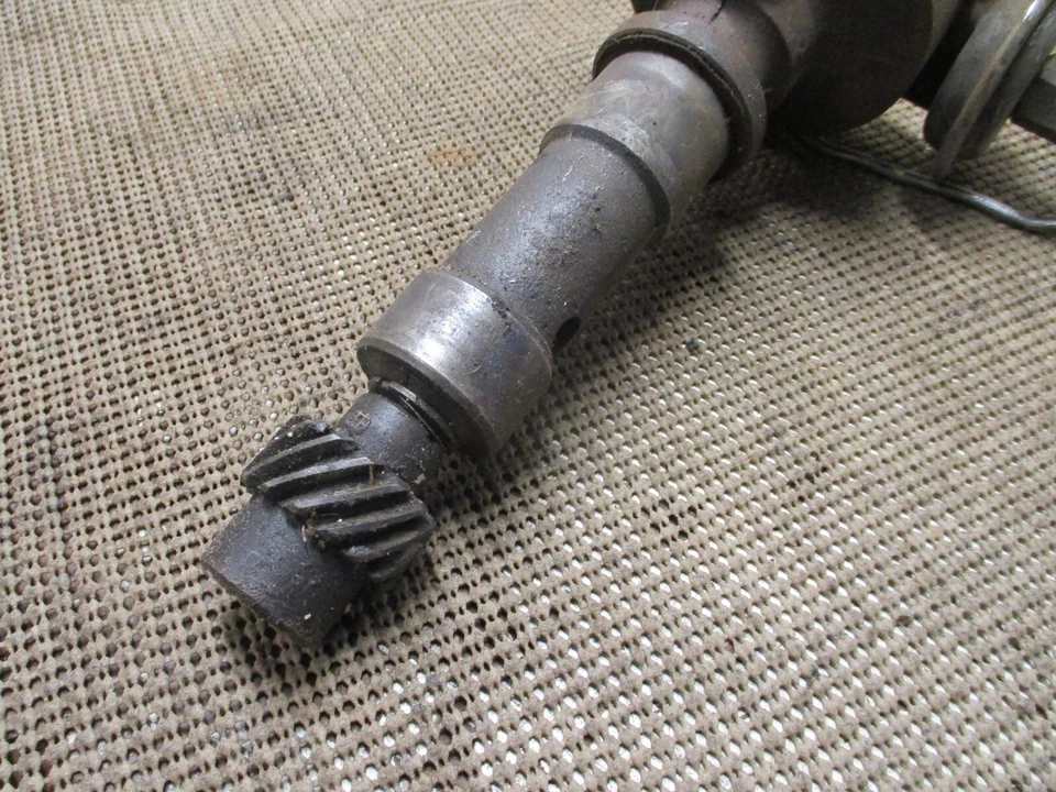 Oldsmobile Series 98 Series 88 303 1949 1950 8 cilindros distribuidor OEM 1110817 Foto 2 de 4