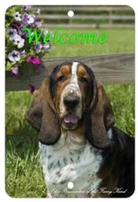 Basset Hound Aluminum Indoor/Outdoor Welcome Sign
