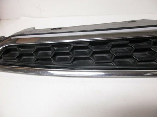 11-14 CHEVROLET CRUZE CHROME UPPER GRILLE - Picture 6 of 9