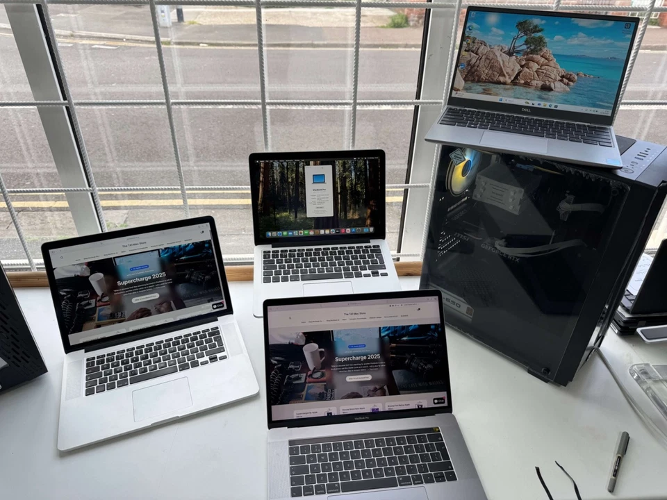 [[GOOD]] 16-inch Macbook Pro - CTO 8-Core Core i9 2.3GHz, 32GB & 1TB SSD RRP 3.0 - Image 3 of 3