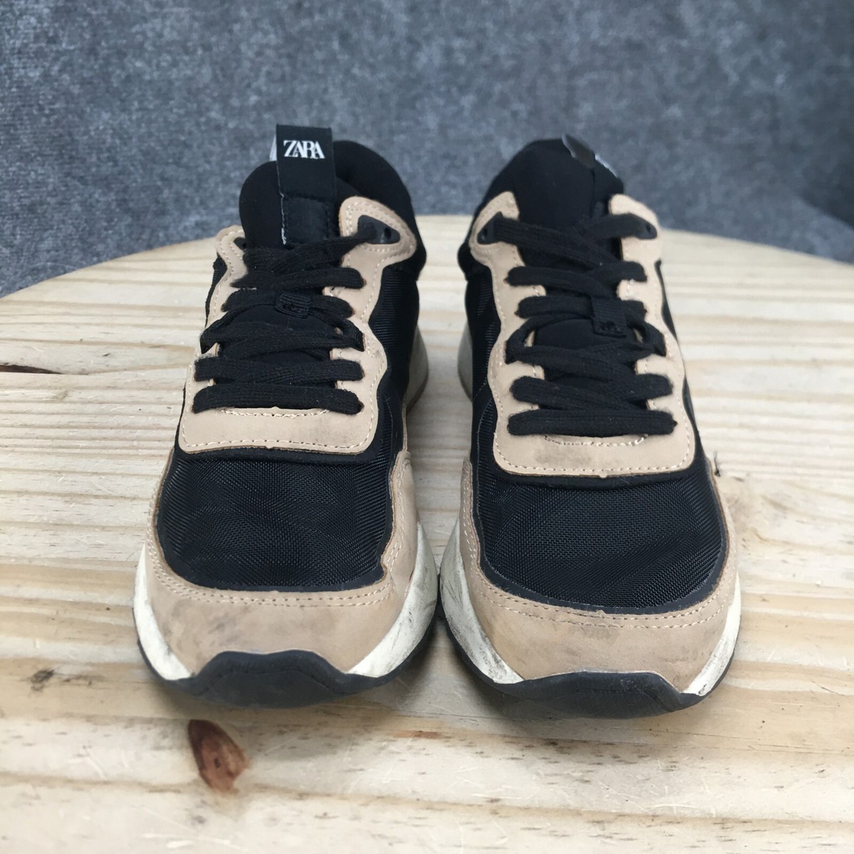 靴 Zara shoes Zara Shoes Womens 38 Low Top Lace Up Running Sneakers