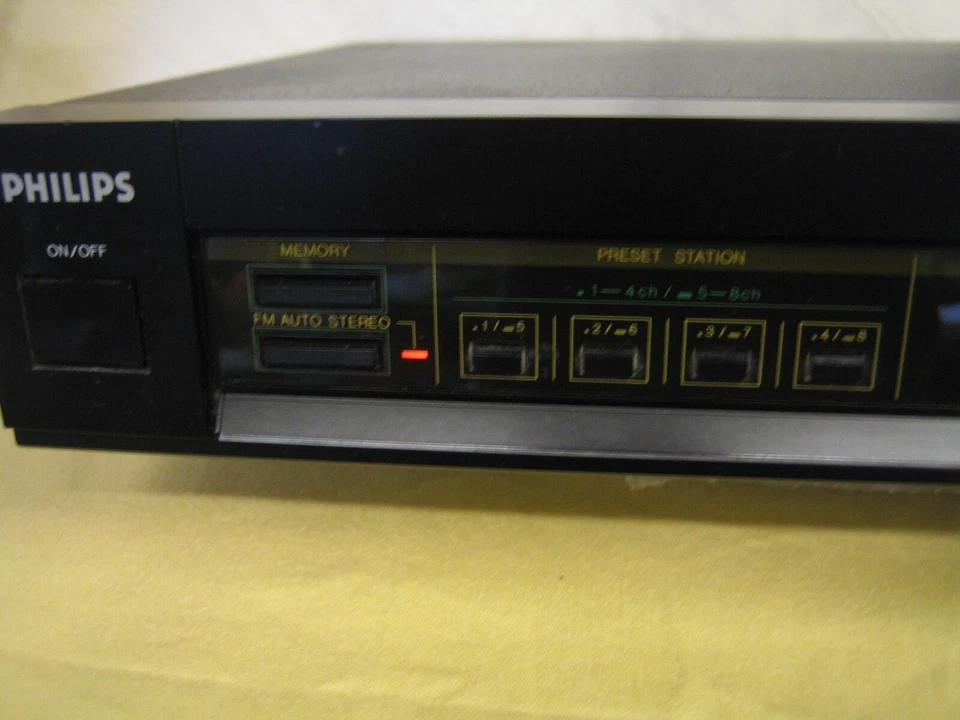 PHILIPS DIGITAL TUNER  FT 561 - Bild 4 von 4