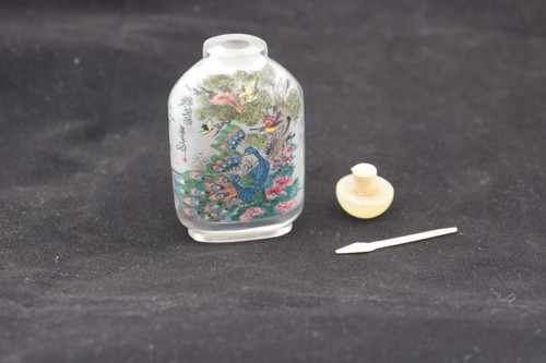 Vintage Asian Hand Painted Glass Perfume / Snuff Bottle w/ case - Picture 2 of 16
