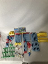 Rokenbok Lot Includes Multiple Items, Please Refer to Pictures For parts