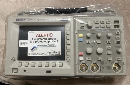 Tektronix TDS3012C-NV Digital Phosphor Oscilloscope 100MHz 1.25GS/s 2 Channel - Picture 1 of 7