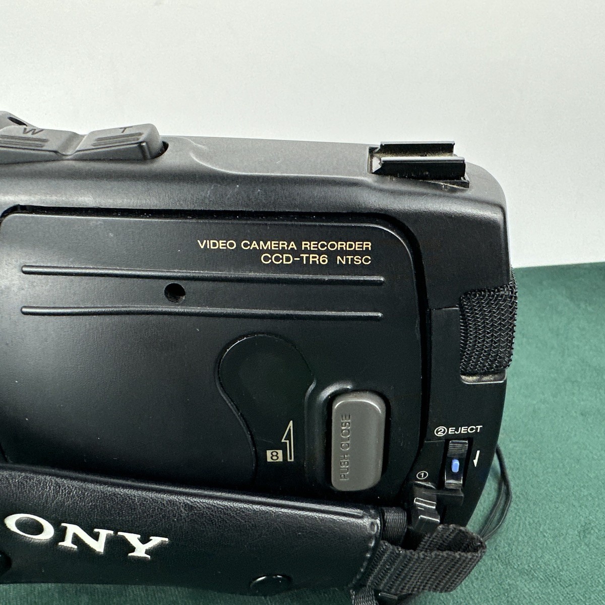 Sony Handycam CCD-TR66 8mm Analog Camcorder for sale online