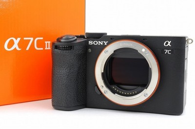 Sony a7C II ILCE-7CM2 Black Body w/Original Box Shutter Count 14,106 -Near Mint-
