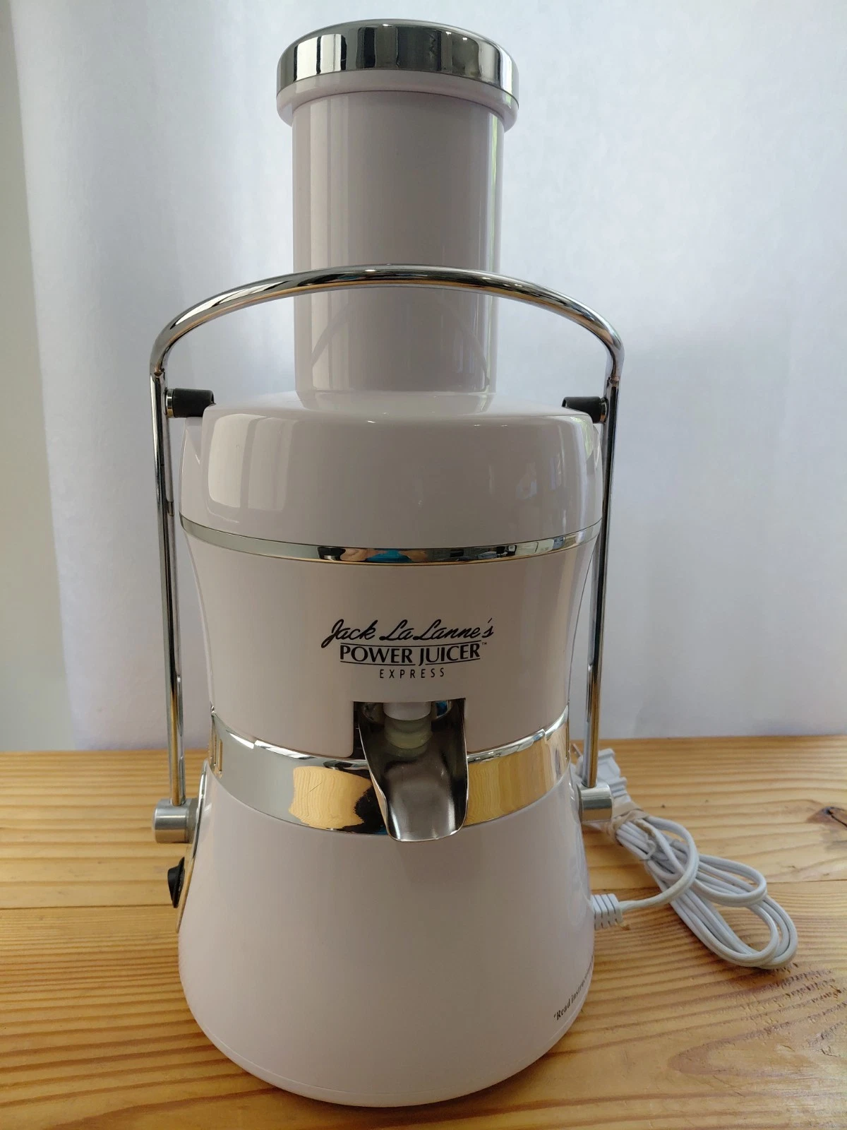 Jack Lalanne Power Juicer Express MT-1020 White & Chrome Tested Works