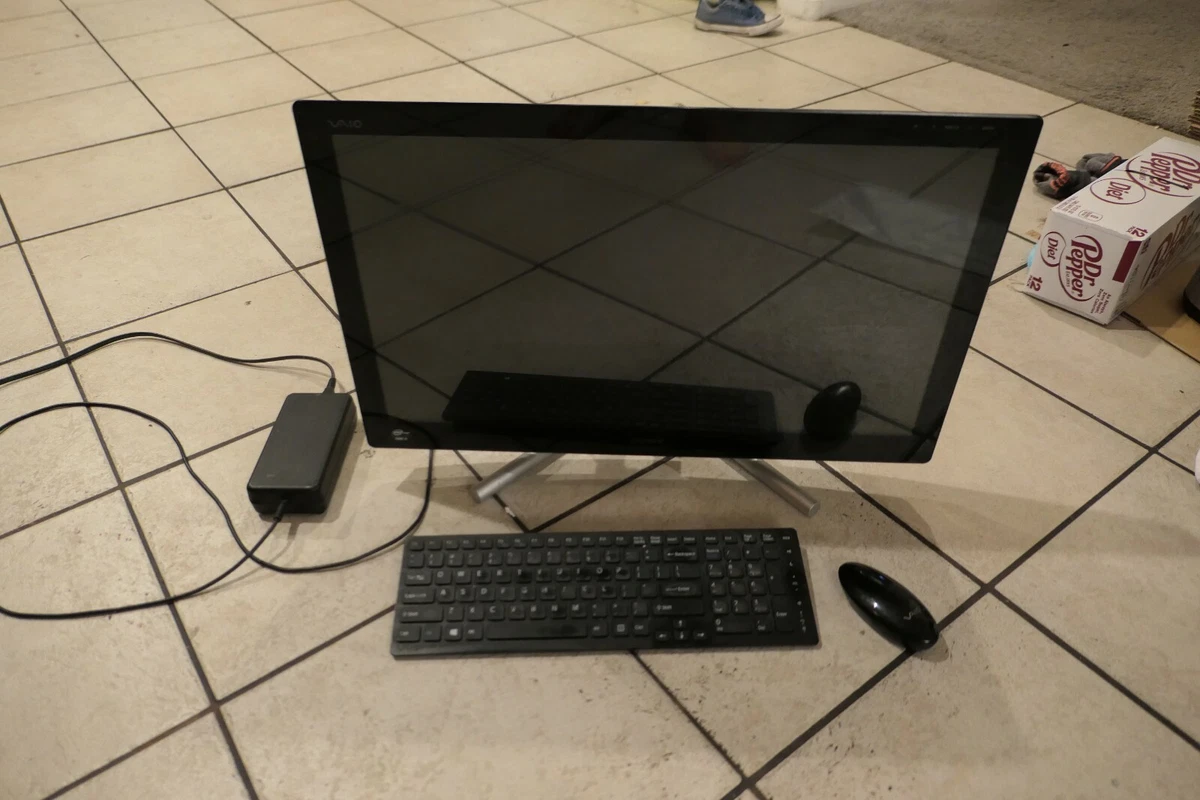 SONY VAIO All In One SVL241B14L INTEL-I7, 16GB RAM, 256GB SSD, HD TOUCH SCREEN
