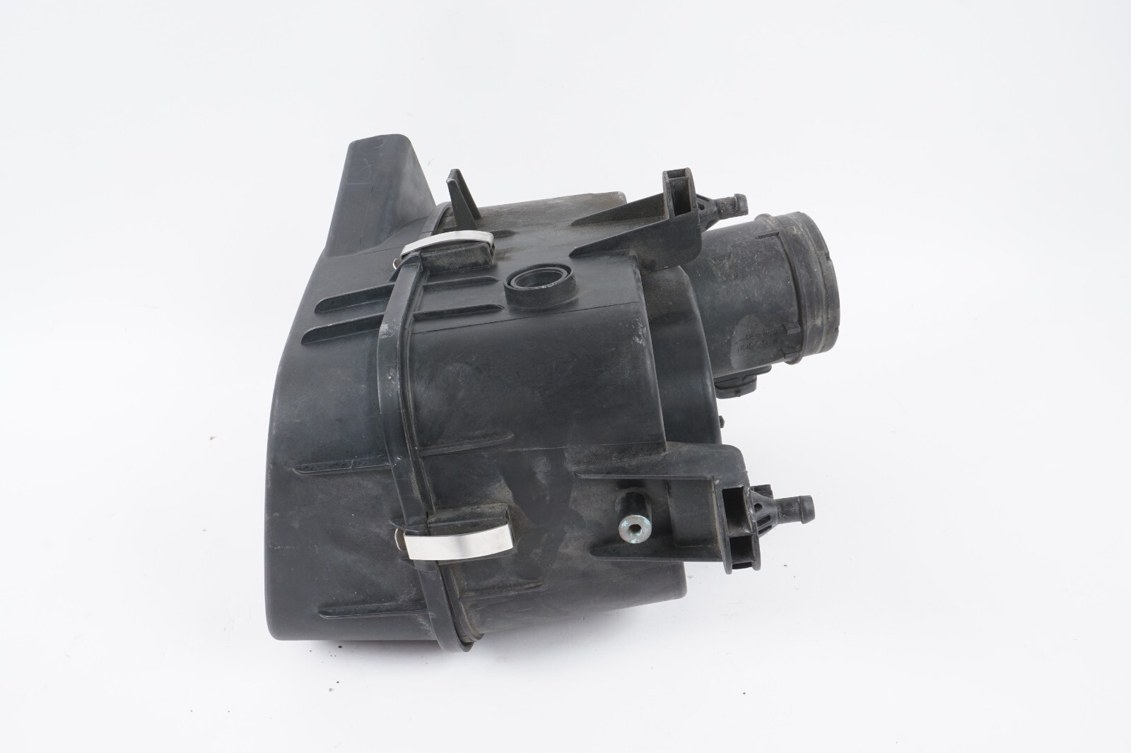 2014-2019 MASERATI GHIBLI 3.0L LEFT DRIVER SIDE AIR CLEANER FILTER BOX  OEM