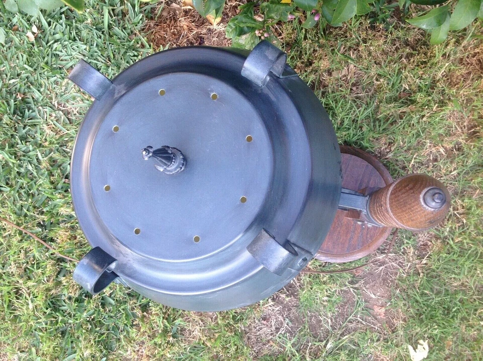 Vintage Wrought Iron Wooden Gothic / Industrial Table Lamp Style - Image 4 of 4