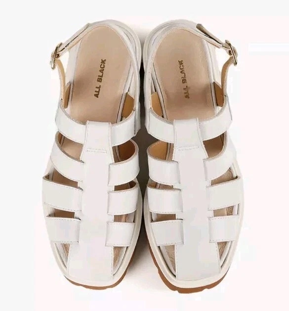 SANDALIA LUGG TODO NEGRA GLADIATOR MAX BLANCA PRECIO DE VENTA SUGERIDO POR EL FABRICANTE $204 TALLA 40EU/9.5US-NWB Foto 3 de 4
