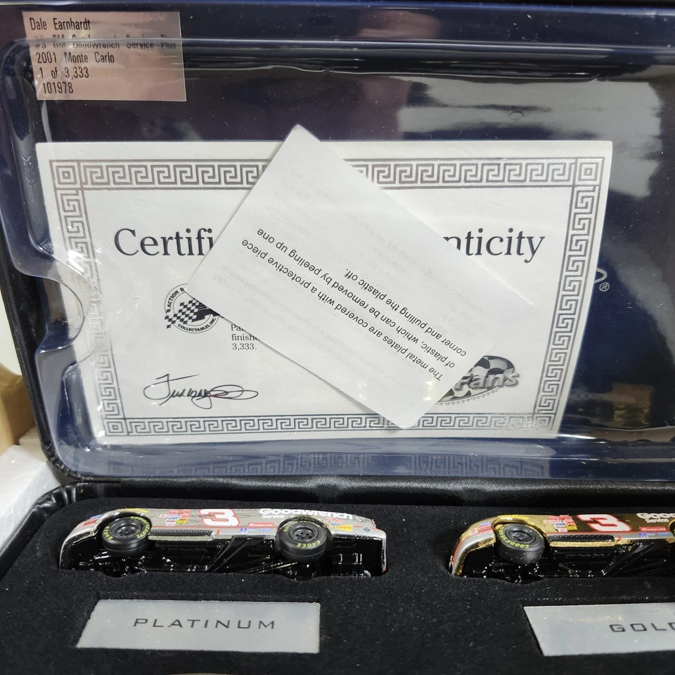 1/64 Action Race Fans #3 Dale Earnhardt RCR 2001 Goodwrench Gold Platinum 4 Set - Image 2 of 4