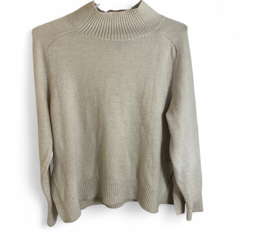 Banana Republic ladies Tunic Classic timeless Turtleneck Sweater size M