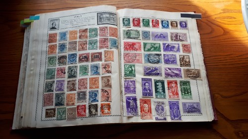 OLD TRIUMPH STAMP ALBUM :MEDIUM WORLD COLLECTION -1560 MH & USED STAMPS. - 第 13/15 張圖片