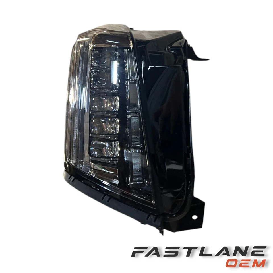 Faro derecho Cadillac Escalade/ESV 2015-2020 nuevo OEM 19434117 Foto 3 de 4