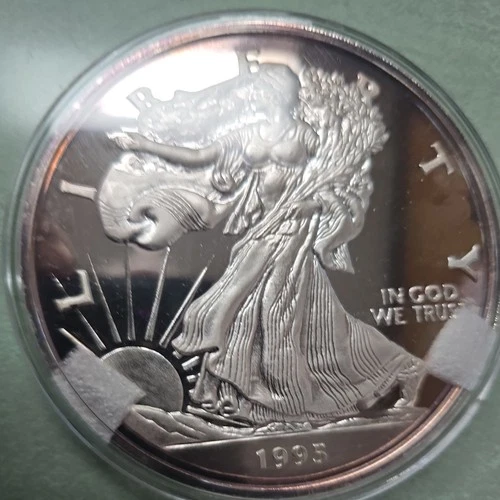 1995 Half Troy Pound .999 Fine Silver Round Walking Liberty, 186.6 gms,# 021401