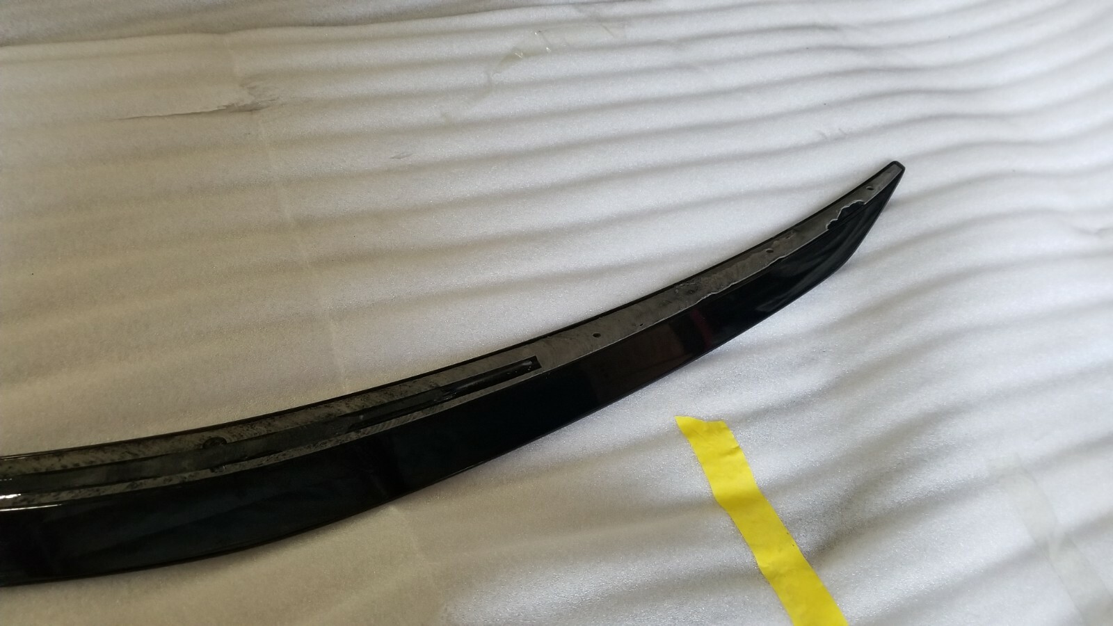 LAMBORGHINI URUS REAR WING SPOILER OEM 4ML827950