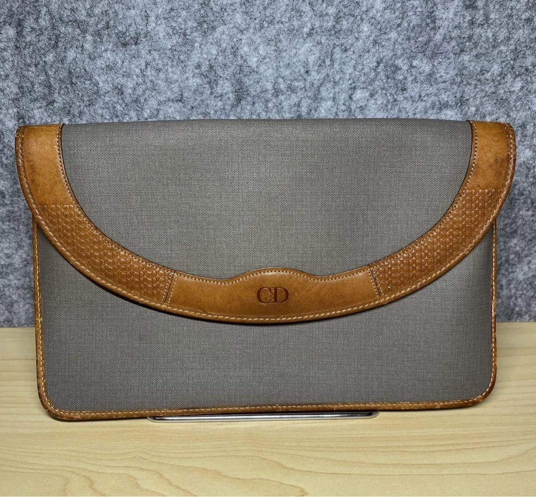 Christian Dior OLD DIOR Pochette Pochette Cuir Gris pour Femme Occasion du Japon