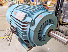 NEW SIEMENS 15 HP 3 PHASE MOTOR  /   230/460 VOLT   875 RPM    1  7/8" DIA SHAFT