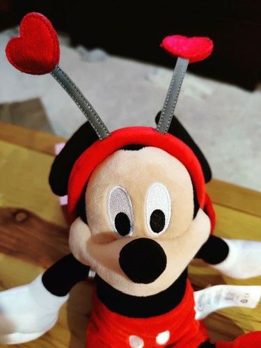 RARE 2017 Mickey Mouse Plush Heart Antennas & Heart Turtle Shell Backpack - Picture 5 of 6