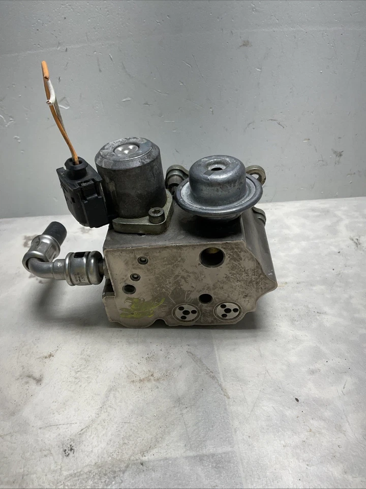 Топливный насос высокого давления 2007-2012 Mini Cooper S 1.6 Turbo N14 5888798013C - Изображение 4 из 4