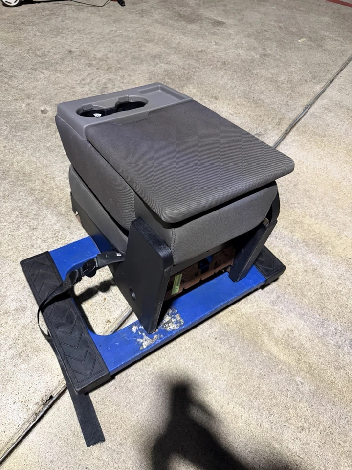 ⭐2015-2020 FORD F-150 F250 FRONT CENTER CONSOLE ARMREST MIDDLE JUMP SEAT - Image 3 of 4