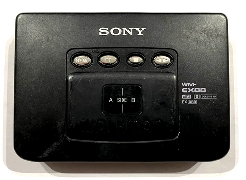 SONY WM-EX88 walkman cassette player Made in Japan DBB Reverse Dolby AVLS