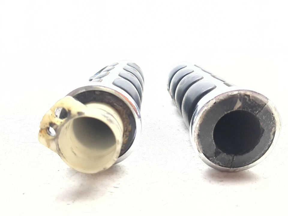 97-04 本田 Valkyrie 1500 GL1500CD Kuryakyn 节气门管和握把 — 第 2/4 张图片