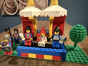 LEGO Castle: Knight's Challenge (6060) 100% Complete with Instruction