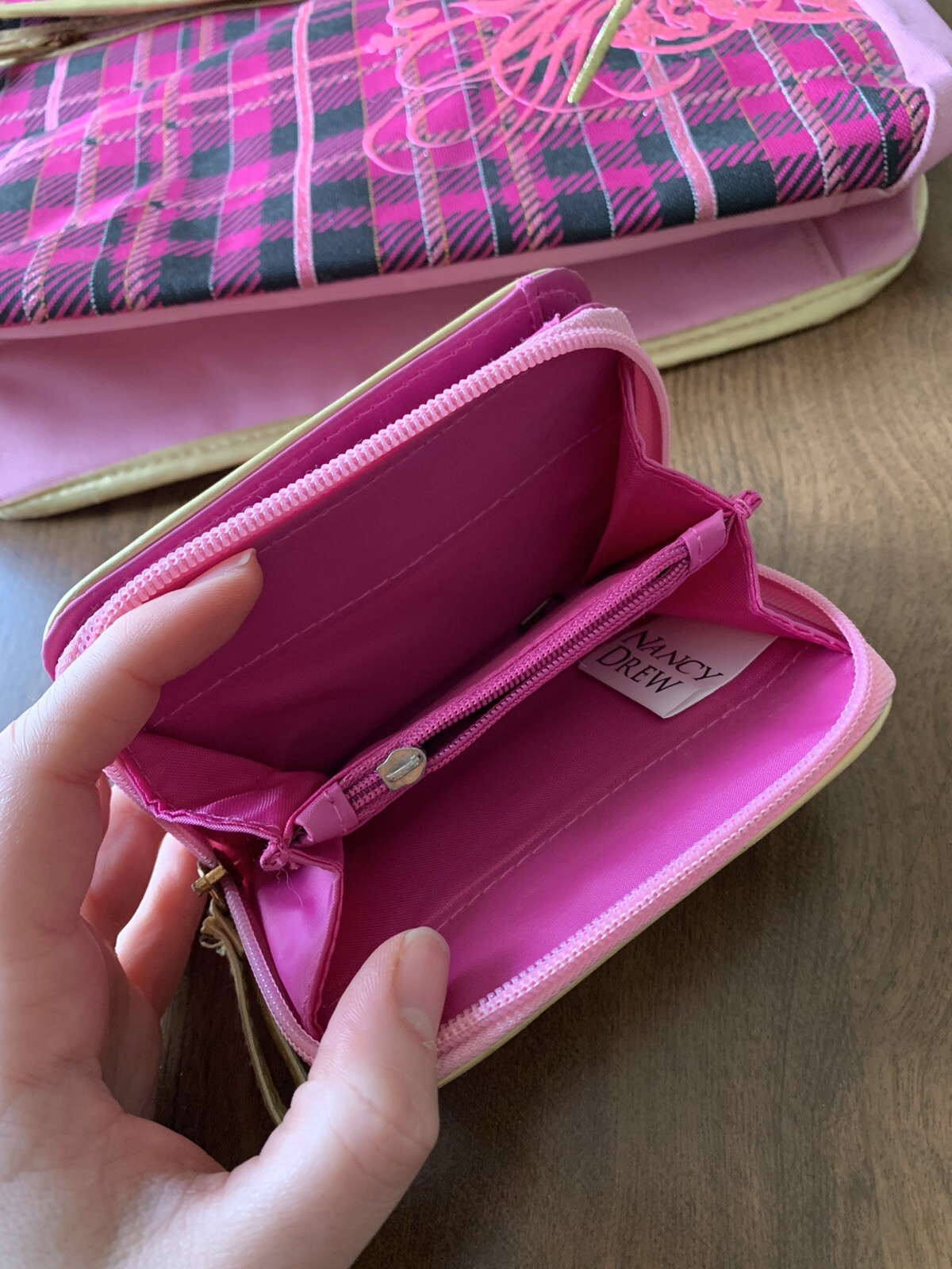 EXTREMELY RARE MINT CONDITION NANCY DREW 2007 CRO… - image 8