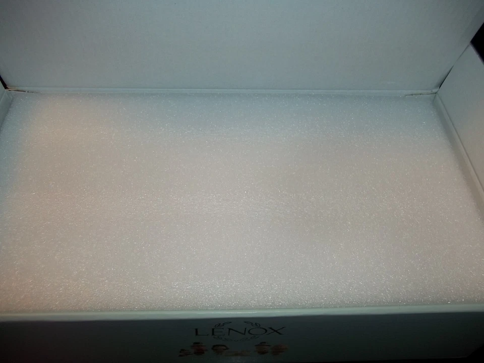 Lenox Peanuts Thanksgiving Day Figurine Set of 6 New In Box - Image 4 of 4