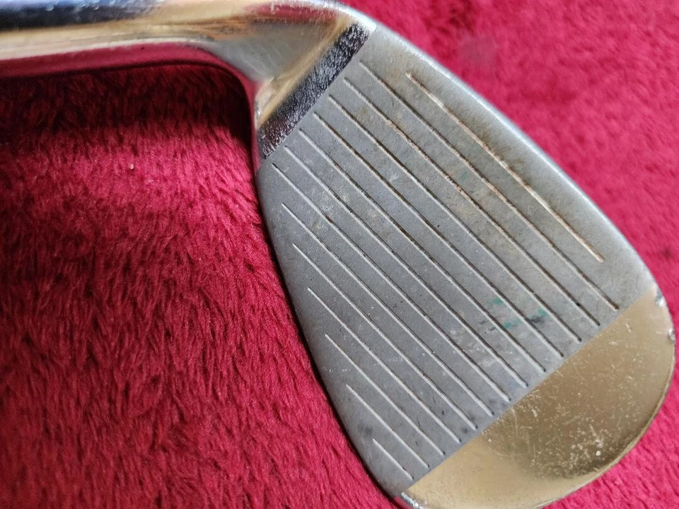 TOUR EDGE BAZOOKA HT MAXJ 9 IRON/PITCHING WEDGE - Image 4 of 4