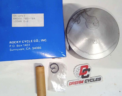 NOS Rocky Cycle Piston Kit .25 mm 1ST O/S  Suzuki 1983-1984 RM500 05-6917 RM NEW