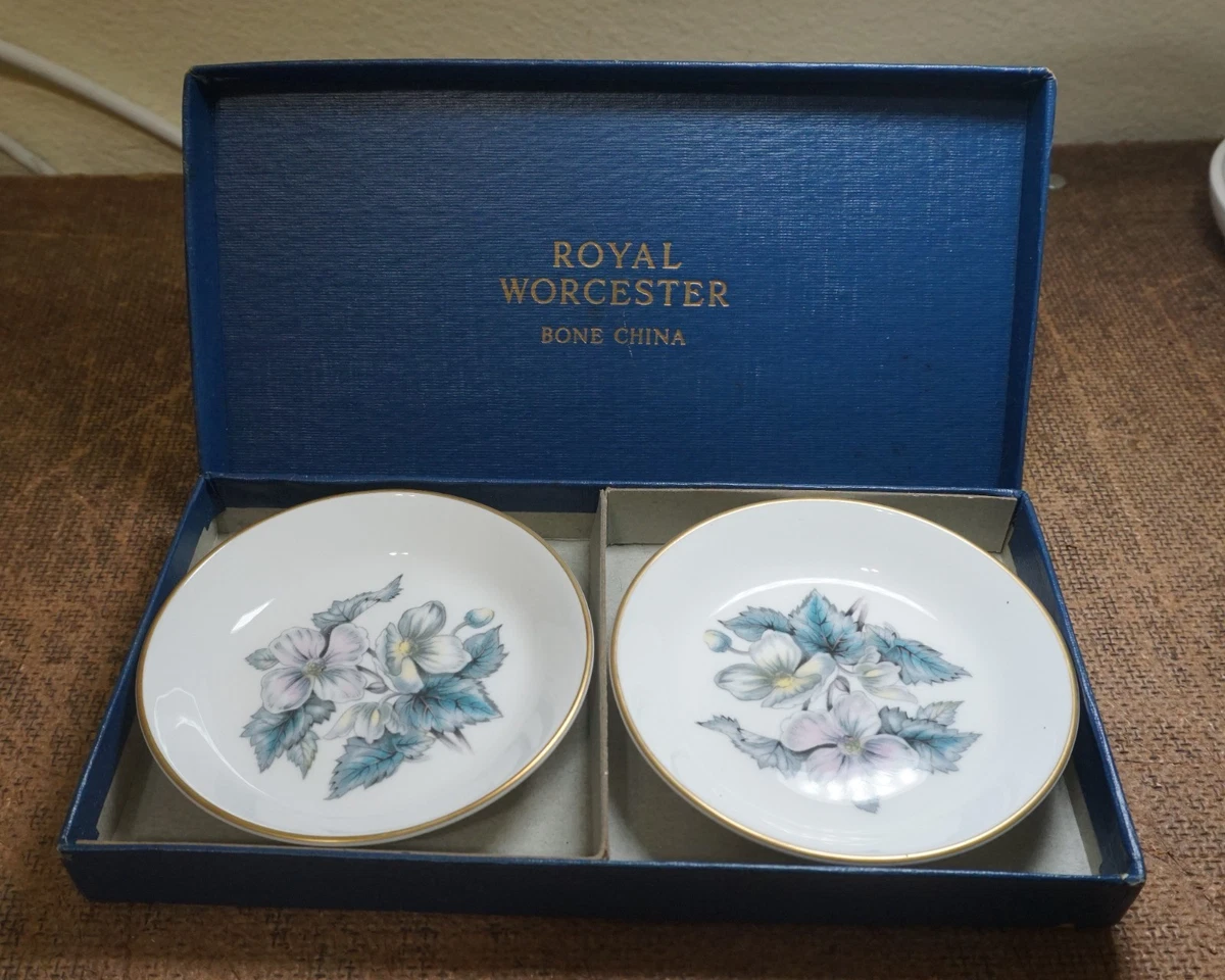 Royal Worcester Cups & Saucers for sale | eBay