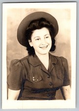 Vtg B&W Snapshot Woman In Hat & Buttoned Dress Hollywood 1940