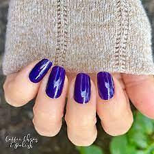 Color Street Discounted Sets! come with twosies, holiday and retired sets!