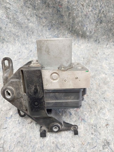 2017-2023 TESLA MODEL 3 ABS BRAKE PUMP CONTROL HCU MODULE UNIT OEM 1044746-00-B - Picture 7 of 7