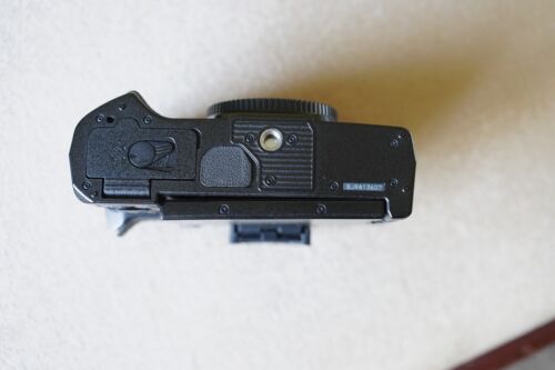 Olympus OM-D E-M5 Mark iii Mirrorless Camera (Body only) - Black - Picture 9 of 10
