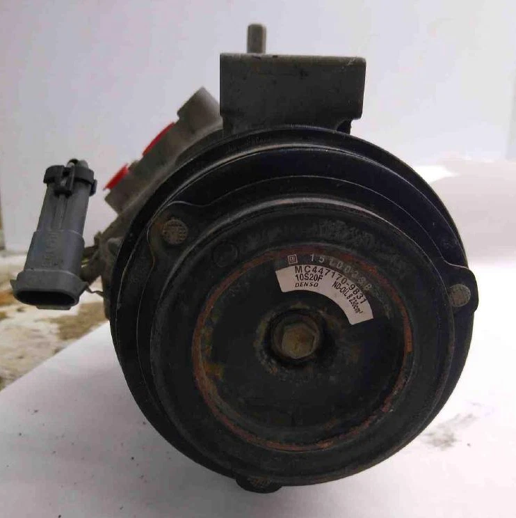 Compressor CA Chevrolet Tahoe ar condicionado 2003-2009 - Imagem 2 de 4