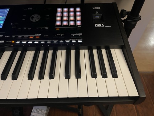 Korg PA5X-61 Professional Arranger Keyboard 61-Key Workstation As New Studio Use - Picture 4 of 8