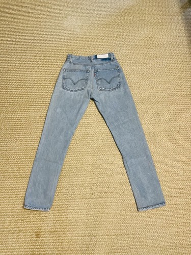 Re/Done Levi Womens 26 Inseam 29" High Rise Jeans Light Wash Skinny - Picture 3 of 4