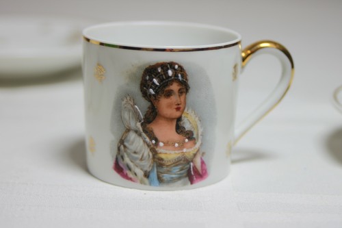 Limoges France Edite Par Gout De Ville Napoleon Josephine Demitasse Cups Pair - 第 6/12 張圖片