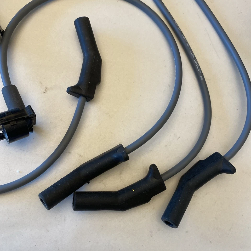 8MM Spark Plug Wire Set CARQUEST BCW 9380 Wire 2992 FOR 91 - 96 FORD ESCORT 1.9L - Image 3 of 4