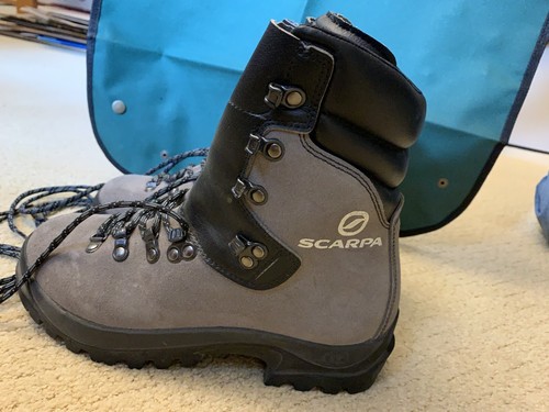 Scarpa Fuego Boots, Practically New 