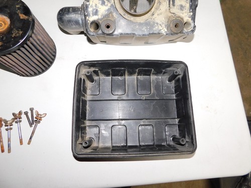 1985 HONDA ODYSSEY 350 FL350 FL350R USED OEM AIR BOX - Picture 4 of 9