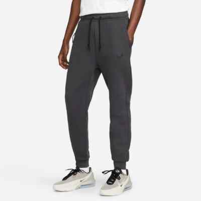 size xs men's nike joggers
