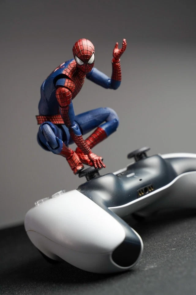 En stock The Amazing Spider-Man No Way Home S.H Figuarts Andrew Garfield CT Ver. Foto 3 de 4