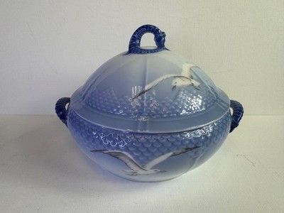 Bing & Grondahl Large Seagull 10'' Covered Soup Tureen or Casserole Dish- B & G