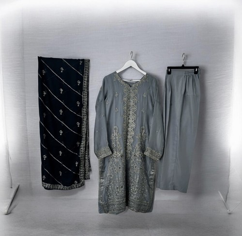 Pakistani/Indian Asim Jofa luxury collection ready to wear  shalwar kameez
